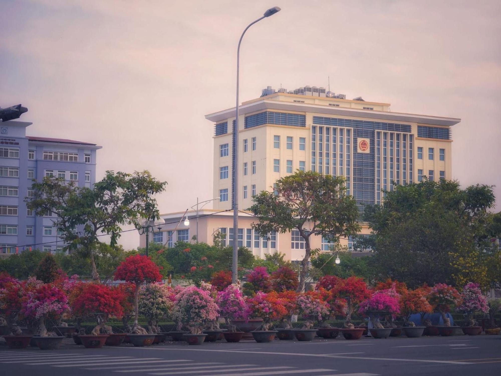Khach San Ngu Long Hai Vĩnh Long 外观 照片
